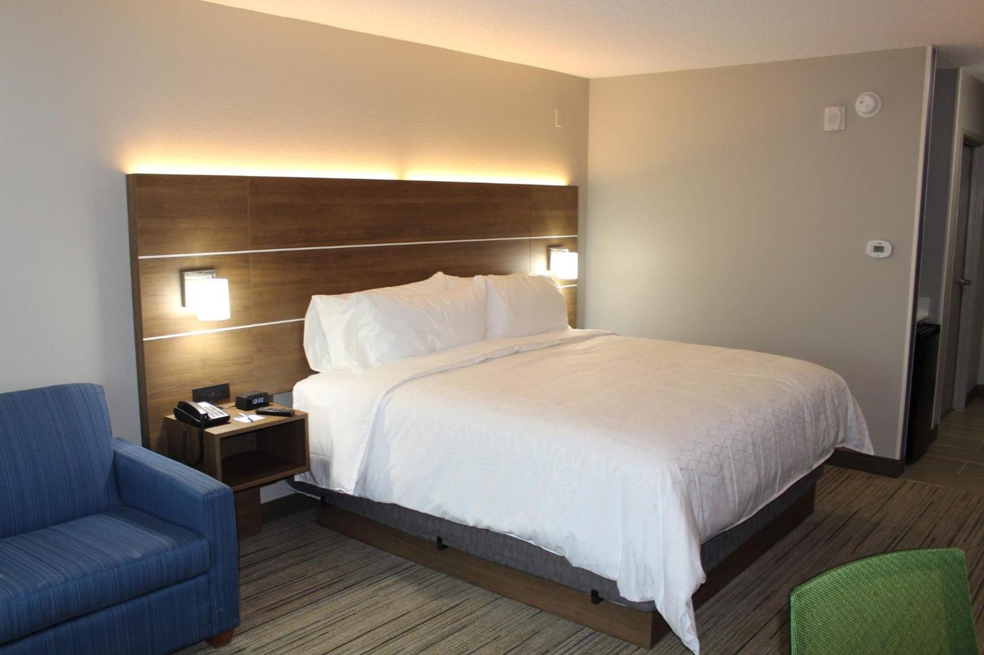 Holiday Inn Express & Suites - Enterprise By Ihg Eksteriør billede